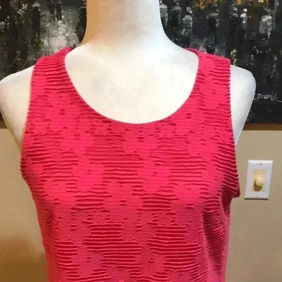 Nine West Hot Pink Floral Eyelet Midi Sheath Dress Fully Lined Zipper Back-Sz 4 - Picture 5 of 9